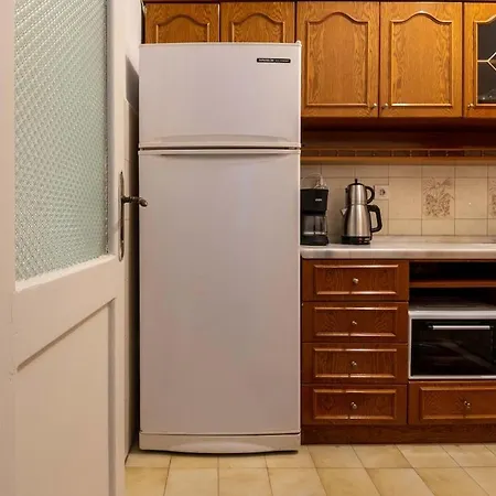 Spacious & Historic 2br In Taksim Istanbul