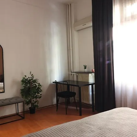 Spacious & Historic 2br In Taksim Istanbul